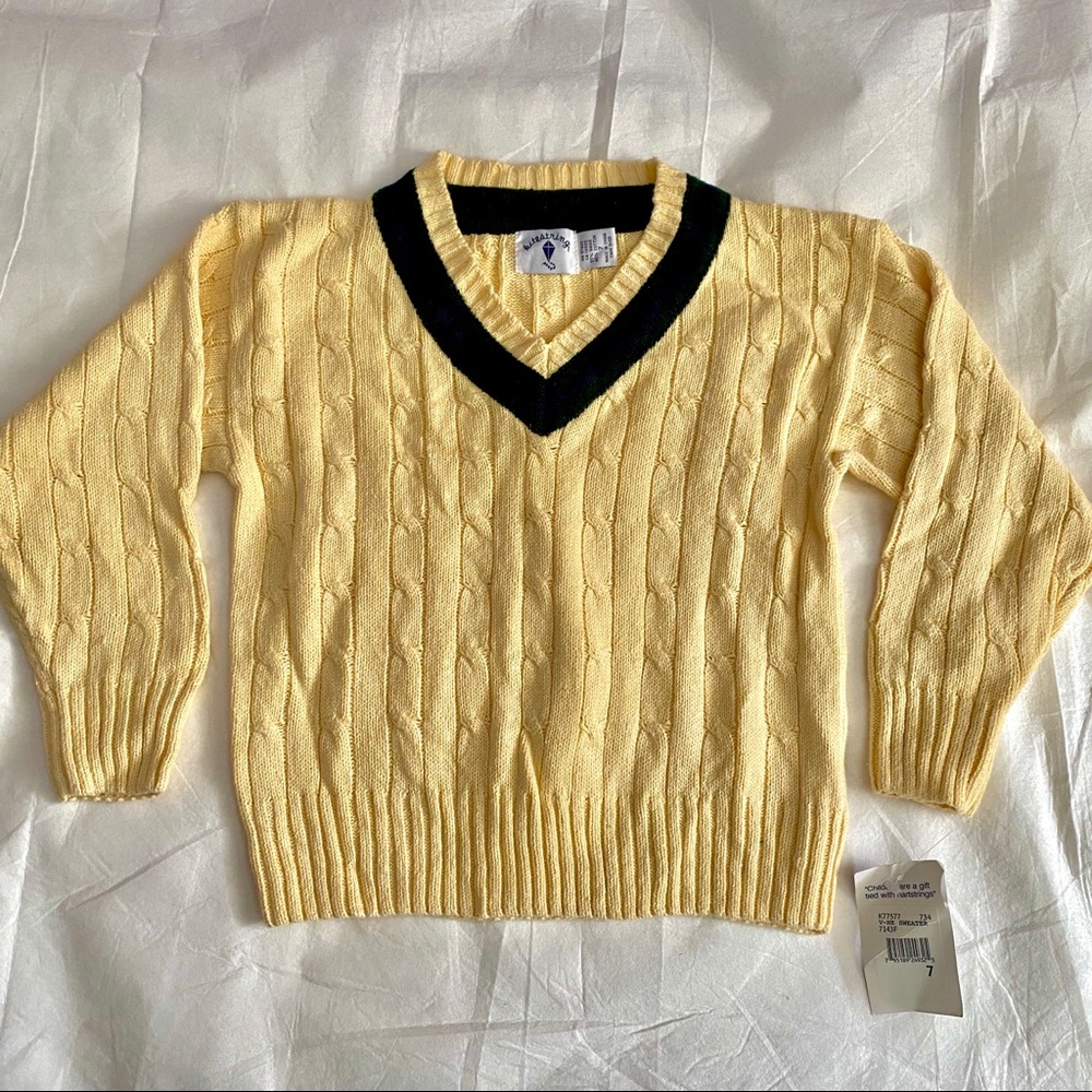 Kitestring’s Gold V neck sweater Size 7 Unisex